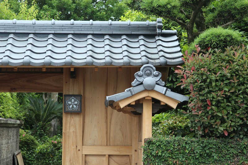 蒲生リノベ1_武家門