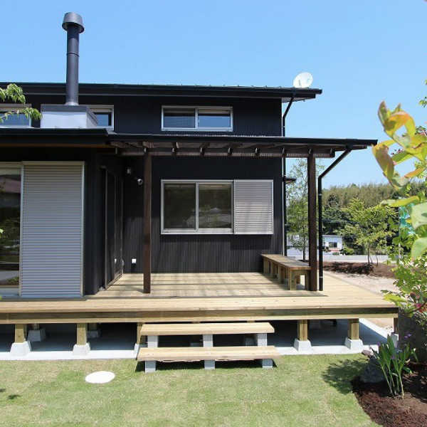 春山ウッドデッキ